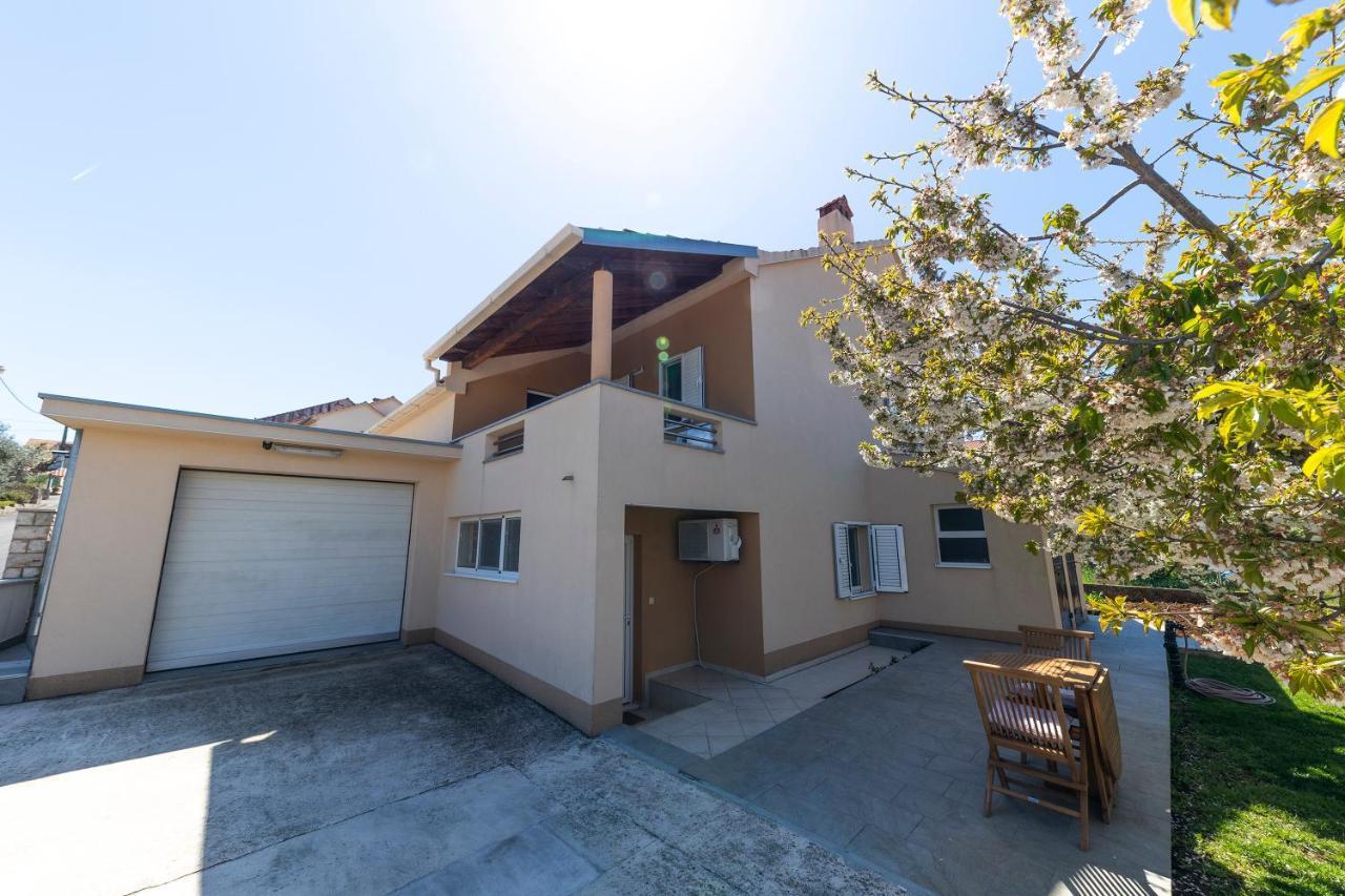 Happy Home Apartment Zadar Exterior photo